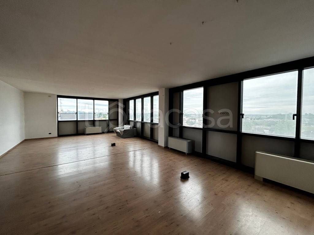 ufficio in vendita a San Bonifacio