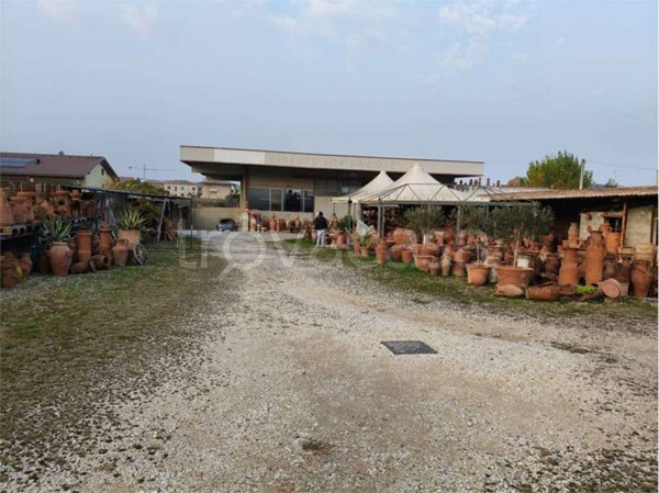 locale commerciale in vendita a San Bonifacio