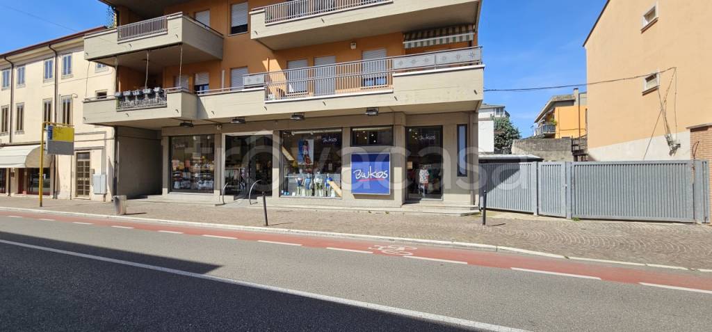 negozio in vendita a San Bonifacio