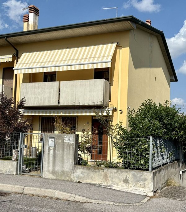 casa indipendente in vendita a San Bonifacio