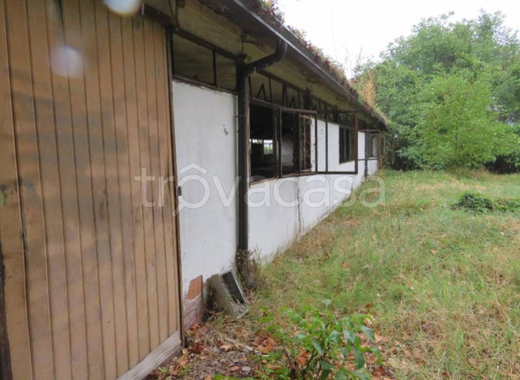 locale commerciale in vendita a San Bonifacio