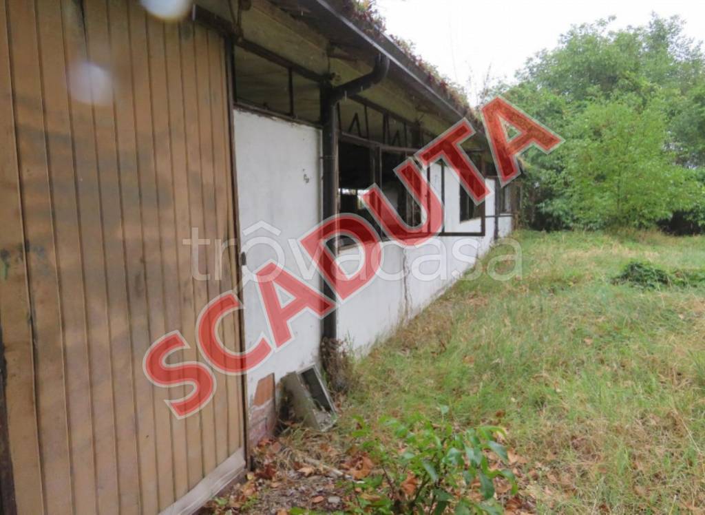 locale commerciale in vendita a San Bonifacio