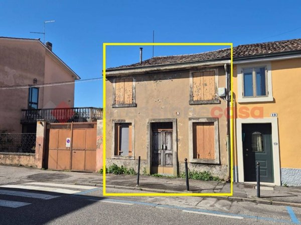 casale in vendita a San Bonifacio