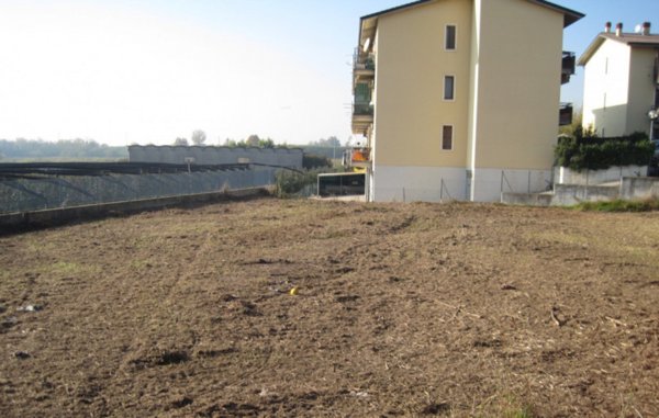 terreno edificabile in vendita a San Bonifacio
