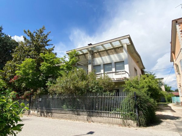 casa indipendente in vendita a San Bonifacio