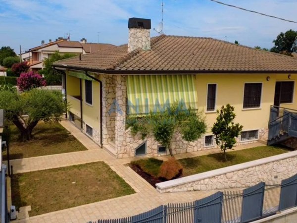 casa indipendente in vendita a San Bonifacio