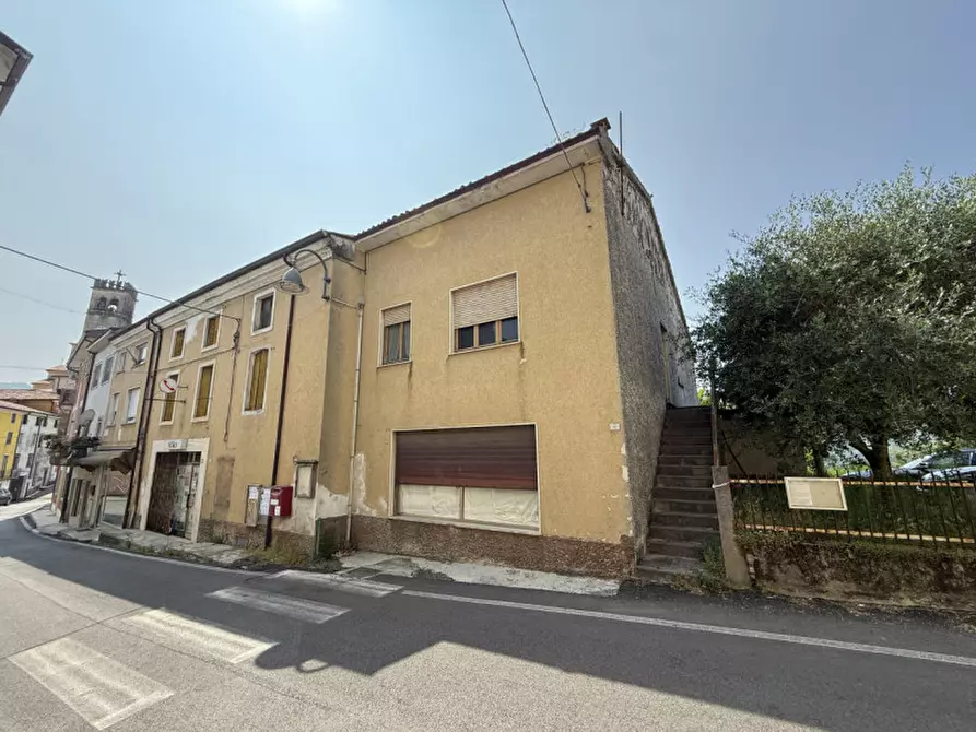 mansarda in vendita a San Giovanni Ilarione in zona Castello