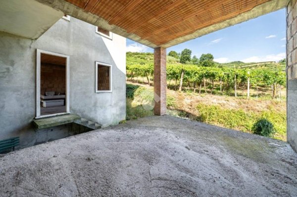 casa indipendente in vendita a San Giovanni Ilarione