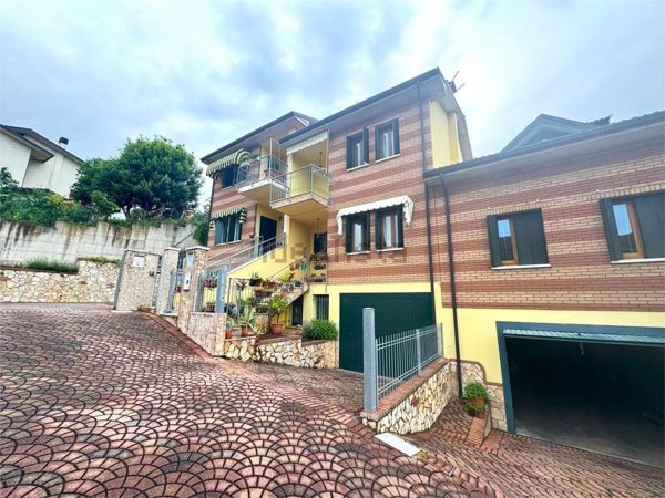 casa indipendente in vendita a San Giovanni Ilarione