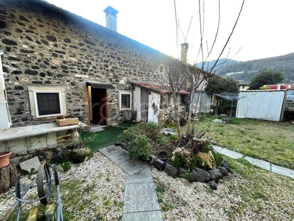 casa indipendente in vendita a San Giovanni Ilarione