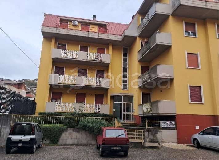 appartamento in vendita a San Giovanni Ilarione in zona Castello