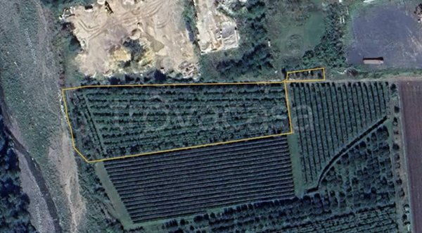 terreno in vendita a San Giovanni Ilarione