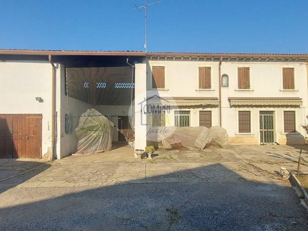 casa indipendente in vendita a San Giovanni Lupatoto in zona Raldon