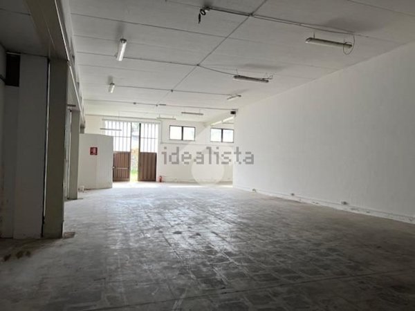 capannone in vendita a San Giovanni Lupatoto