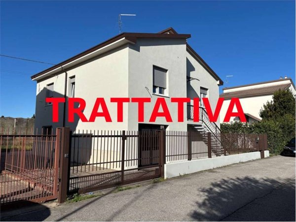 casa indipendente in vendita a San Giovanni Lupatoto