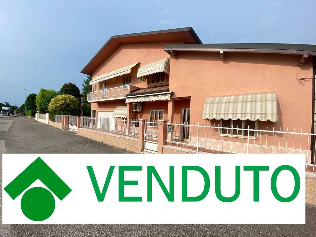 casa indipendente in vendita a San Giovanni Lupatoto in zona Raldon