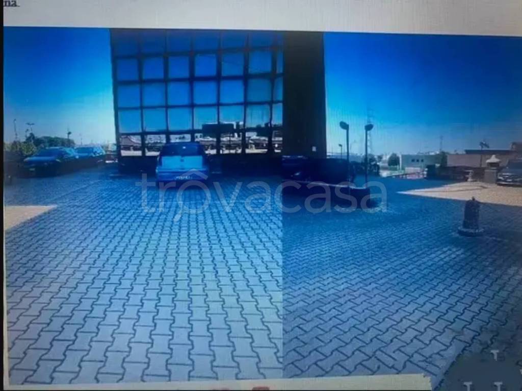 ufficio in vendita a San Giovanni Lupatoto