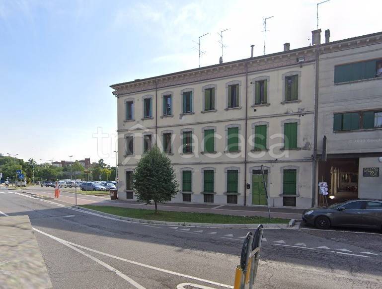 ufficio in vendita a San Giovanni Lupatoto