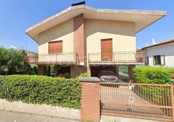 casa indipendente in vendita a San Giovanni Lupatoto