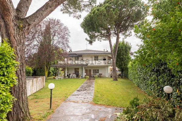 casa indipendente in vendita a San Giovanni Lupatoto