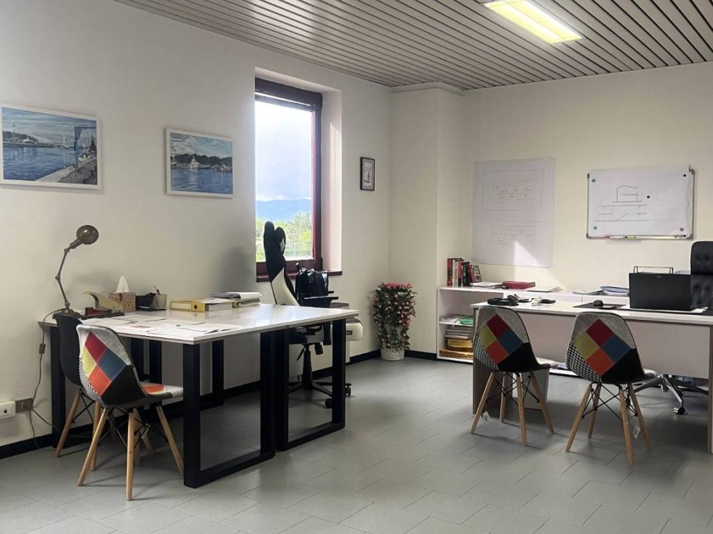 ufficio in vendita a San Giovanni Lupatoto