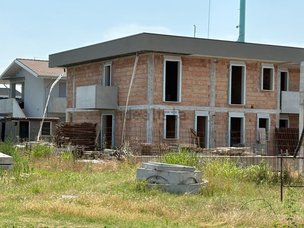 casa indipendente in vendita a San Giovanni Lupatoto