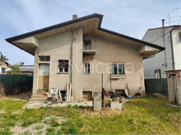 casa indipendente in vendita a San Giovanni Lupatoto in zona Raldon