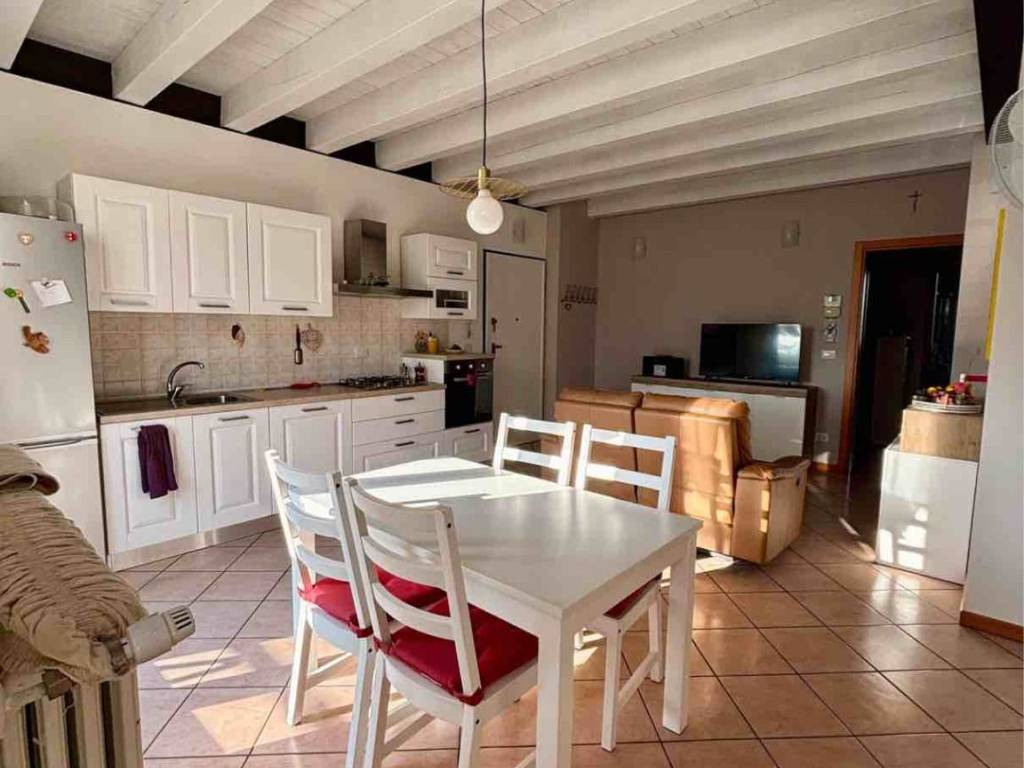 appartamento in vendita a San Giovanni Lupatoto in zona Raldon