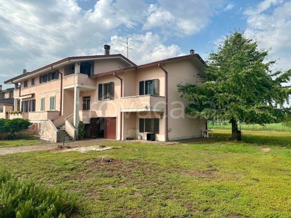 casa indipendente in vendita a San Giovanni Lupatoto in zona Raldon