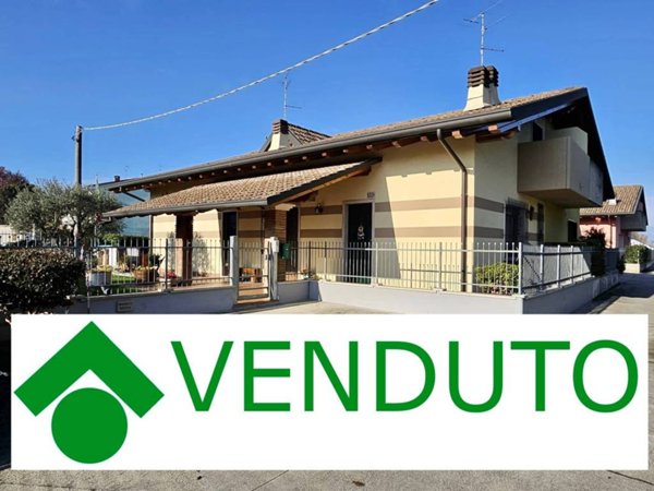 casa indipendente in vendita a San Giovanni Lupatoto in zona Pozzo