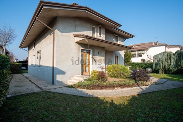 casa indipendente in vendita a San Giovanni Lupatoto in zona Raldon
