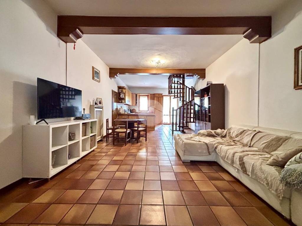 appartamento in vendita a San Giovanni Lupatoto in zona Pozzo