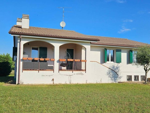 casa indipendente in vendita a San Giovanni Lupatoto in zona Raldon