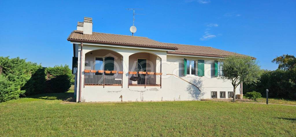 casa indipendente in vendita a San Giovanni Lupatoto in zona Raldon