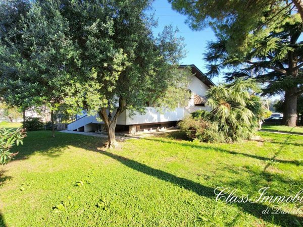casa indipendente in vendita a San Giovanni Lupatoto