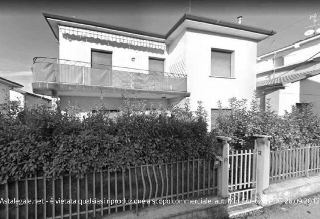 locale commerciale in vendita a San Giovanni Lupatoto