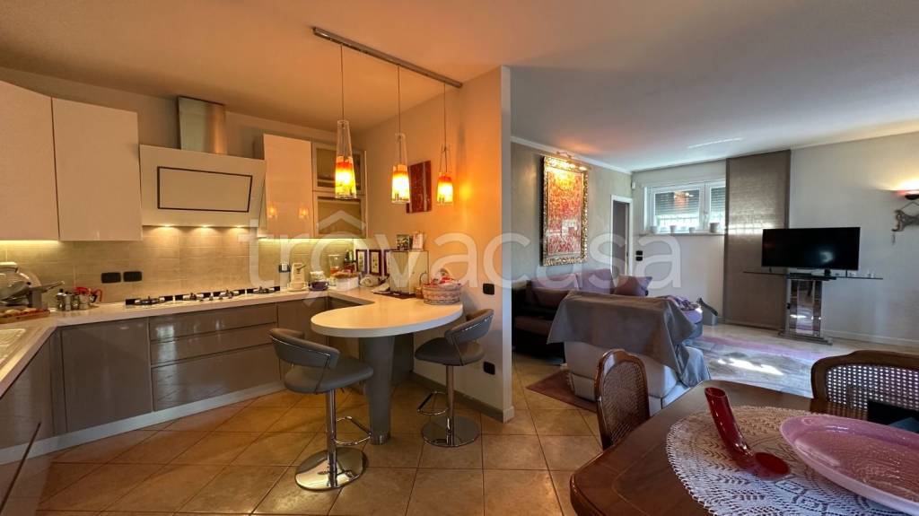 casa indipendente in vendita a San Giovanni Lupatoto in zona Raldon