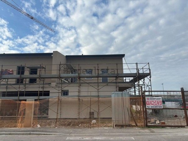 casa indipendente in vendita a San Giovanni Lupatoto