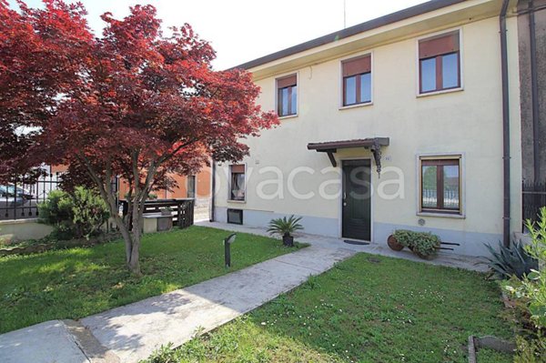 casa indipendente in vendita a San Giovanni Lupatoto