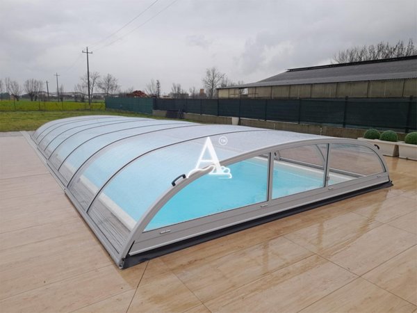 negozio in vendita a San Giovanni Lupatoto