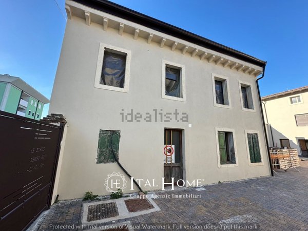 casa indipendente in vendita a San Giovanni Lupatoto