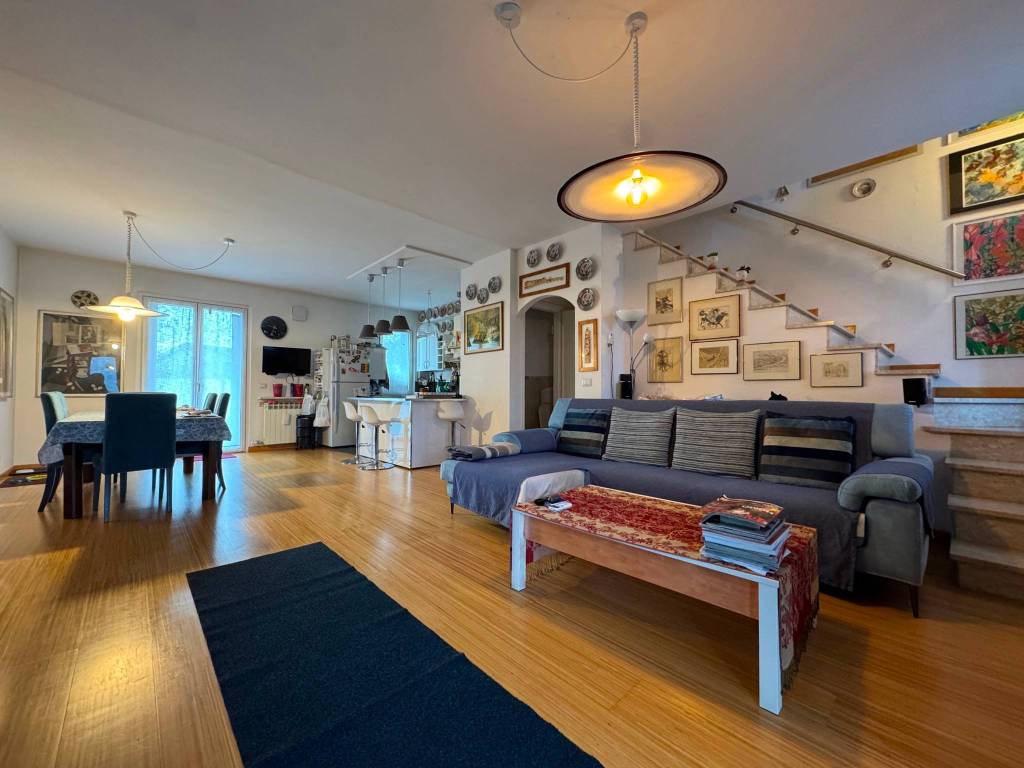 casa indipendente in vendita a San Giovanni Lupatoto