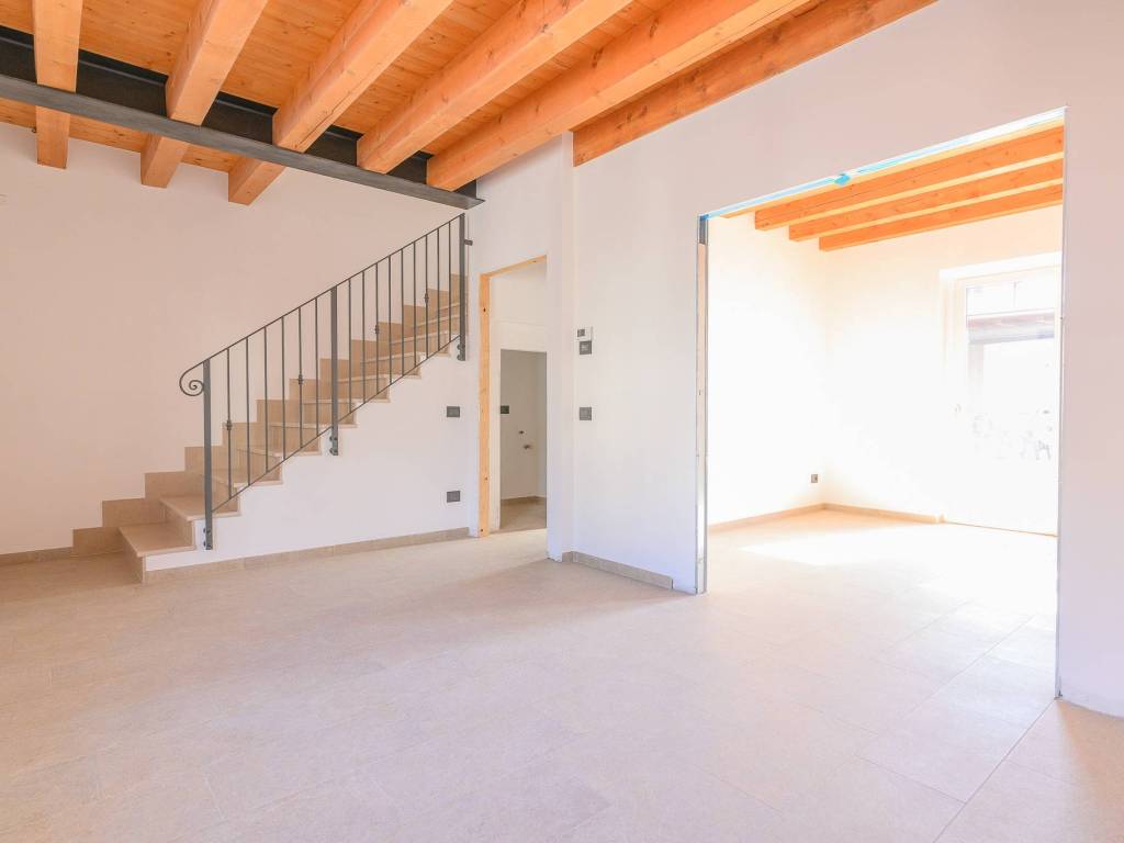casa indipendente in vendita a San Giovanni Lupatoto