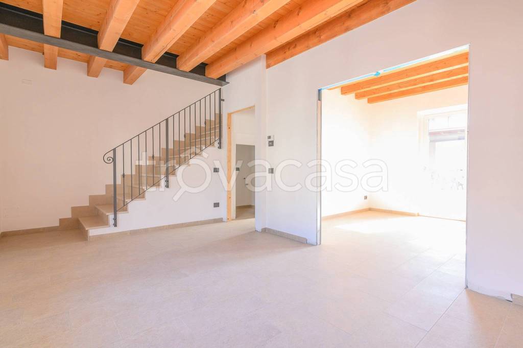 casa indipendente in vendita a San Giovanni Lupatoto