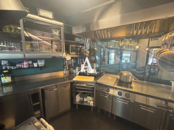 negozio in vendita a San Giovanni Lupatoto