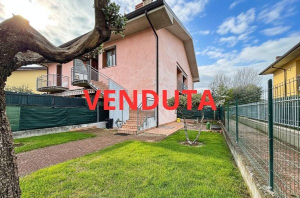 casa indipendente in vendita a San Giovanni Lupatoto