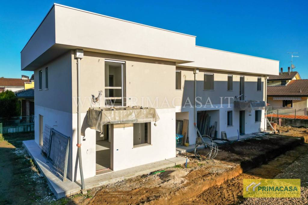 casa indipendente in vendita a San Giovanni Lupatoto