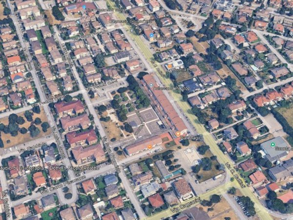 negozio in vendita a San Giovanni Lupatoto in zona Pozzo