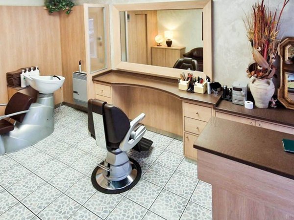 negozio in vendita a San Giovanni Lupatoto