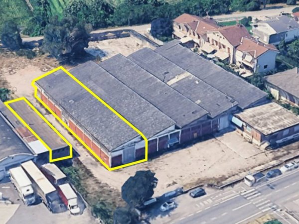 locale commerciale in vendita a San Giovanni Lupatoto